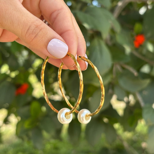 Pearls medium hoops