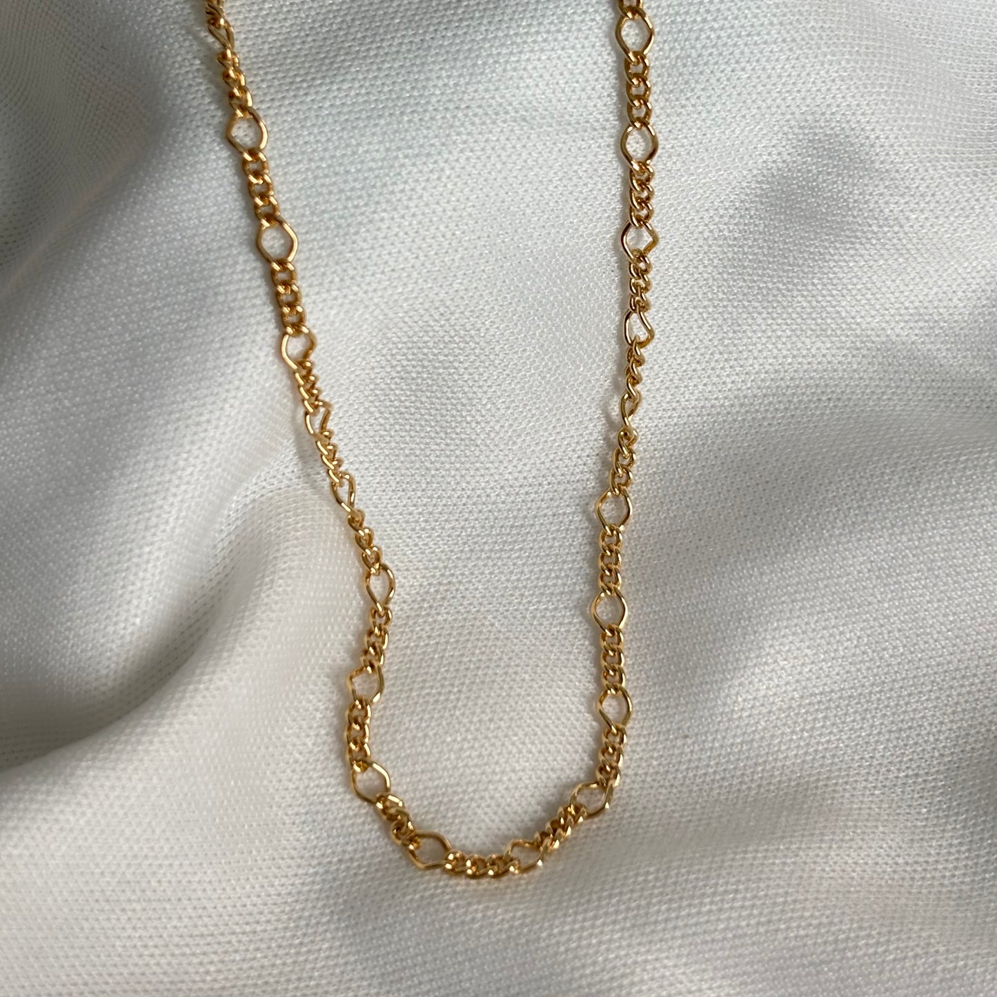 Gold Filled chain rounded figaro style
