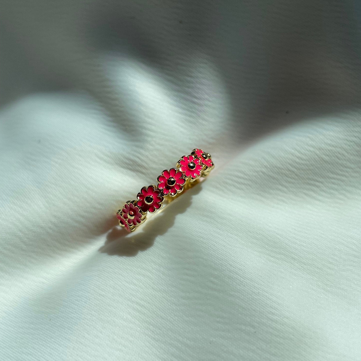 Pink flower ring