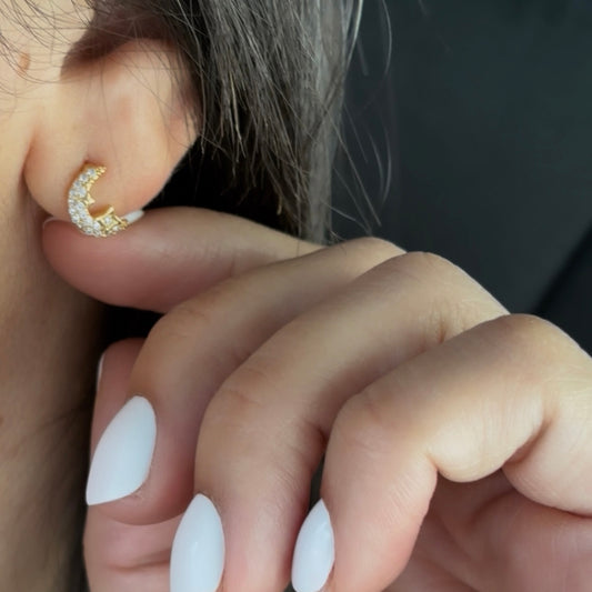 Moon pave studs