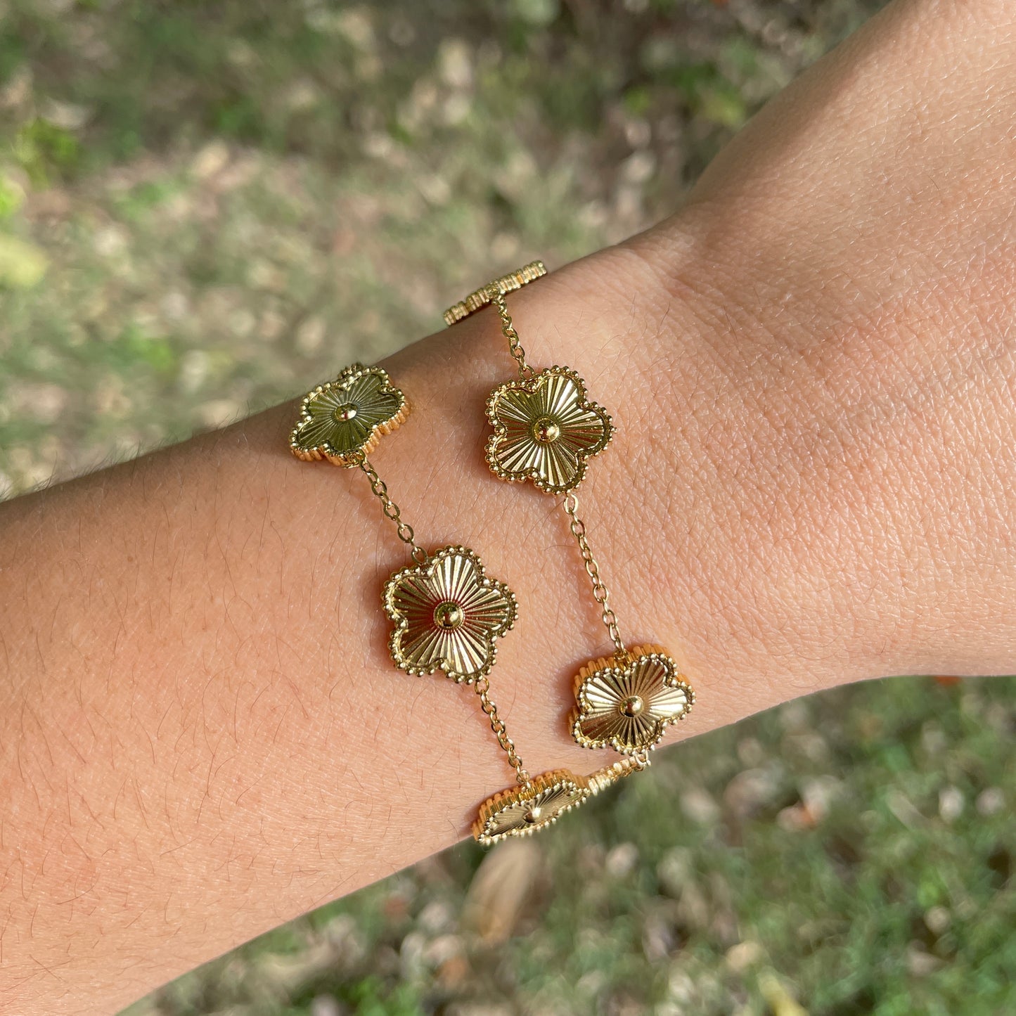 Flower bracelet